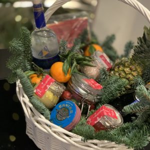 корзина новогодняя